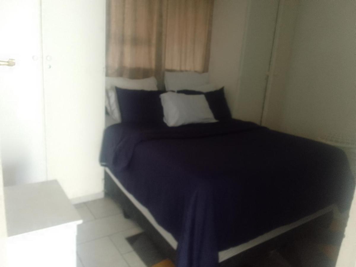The Apartment On Katherine Street In Central Sandton Johannesburg Bagian luar foto